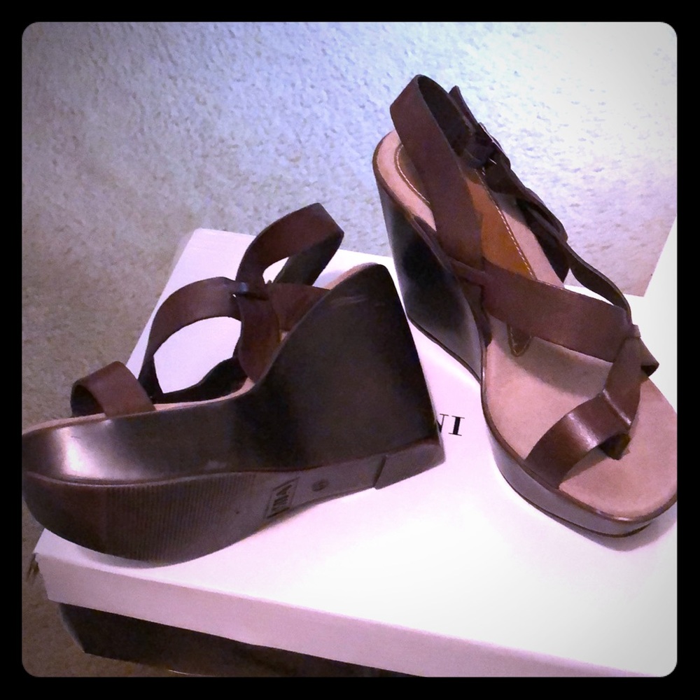 MIA 3 inch platforms